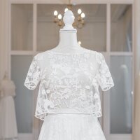 Bridal Top JULIETTE in embroidered floral lace