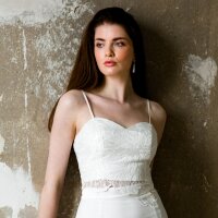 Bridal top HANNA from lace and silk satin